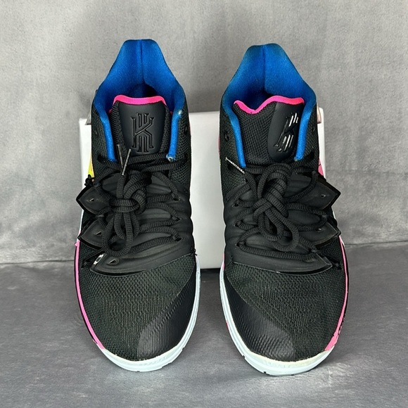 ๐ฅ๐ฅ๐ฅ Nike Kyrie 5 Just Do It (GS) Size: 8.5 Women 6.5Y๐ฅ๐ฅ๐ฅ - Picture 3 of 10